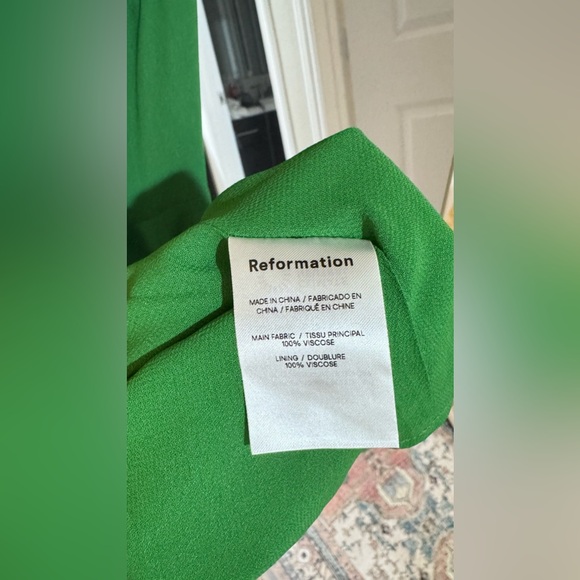 Reformation Niara Dress in Green, size 4 and 6, brand new, never worn. - Picture 11 of 12